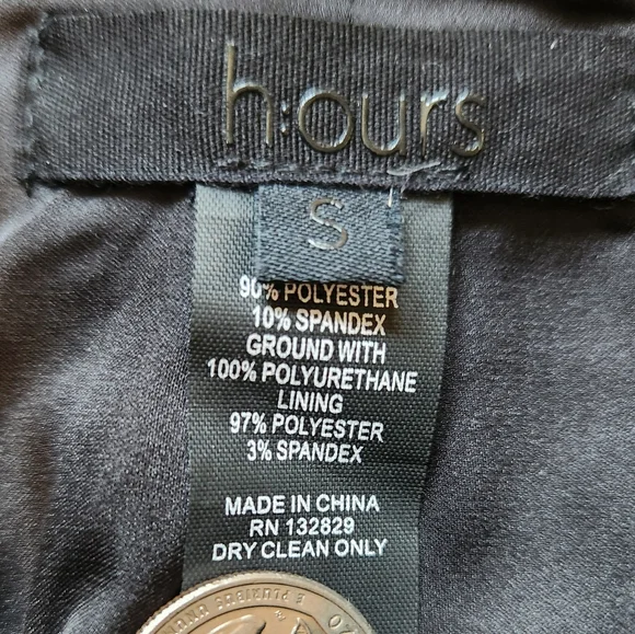 H:ours Alvina Black Cropped Faux Leather Blazer Jacket Small - Picture 8 of 8